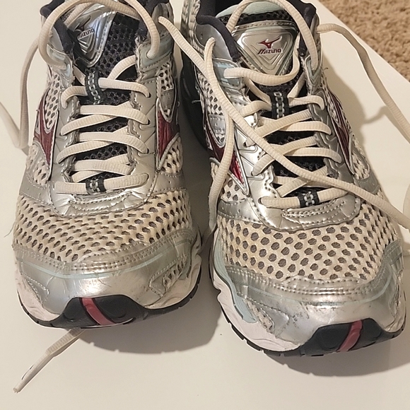 Mizuno Wave Creation 13 - Picture 1 of 5